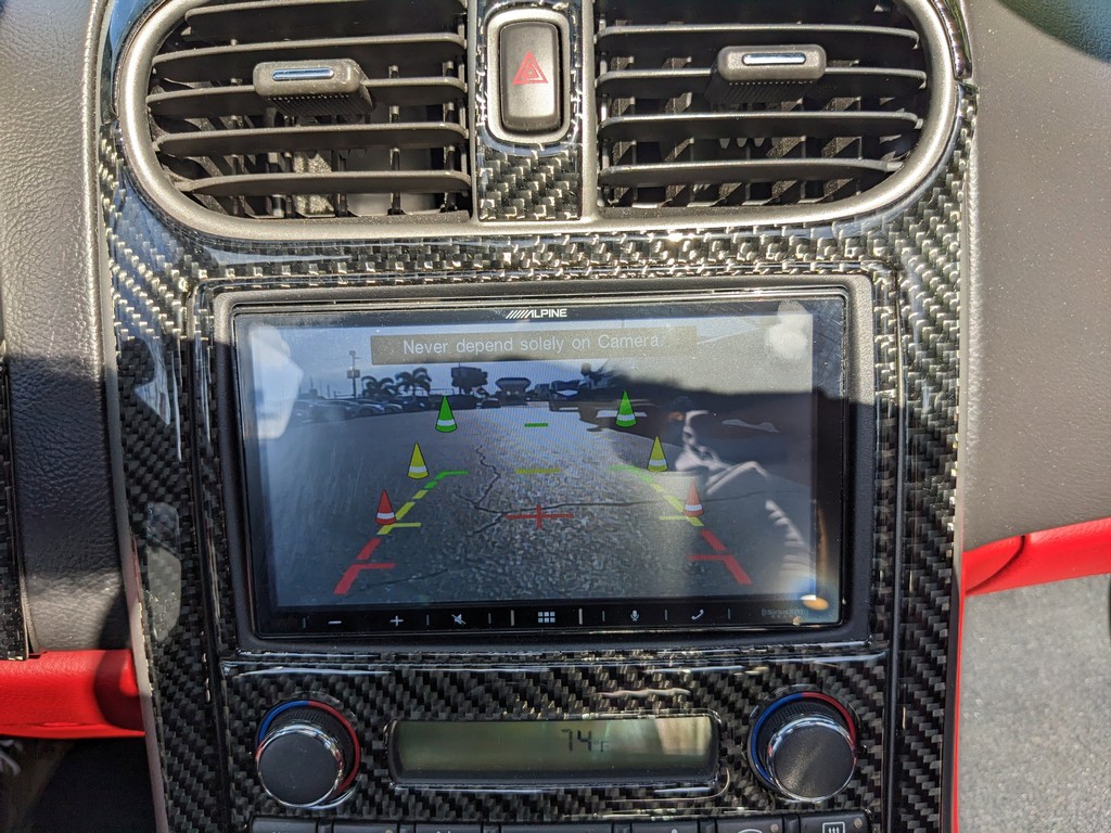 Chevrolet Corvette Vehicle Full-screen Gallery Image 22