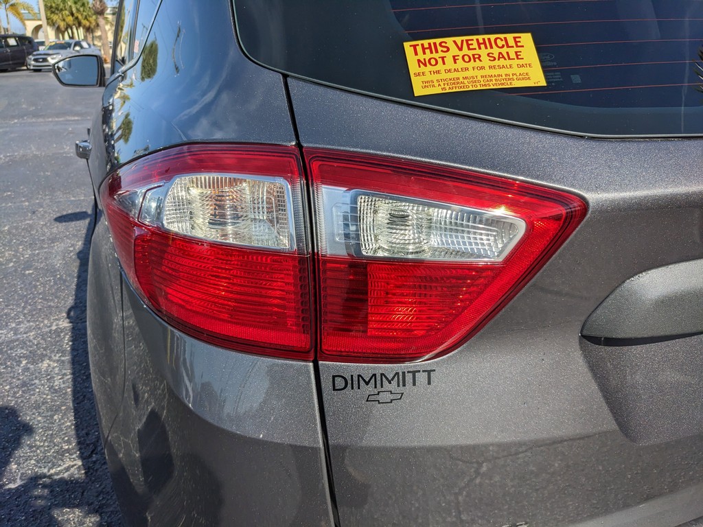 Ford C-Max Hybrid Vehicle Full-screen Gallery Image 08