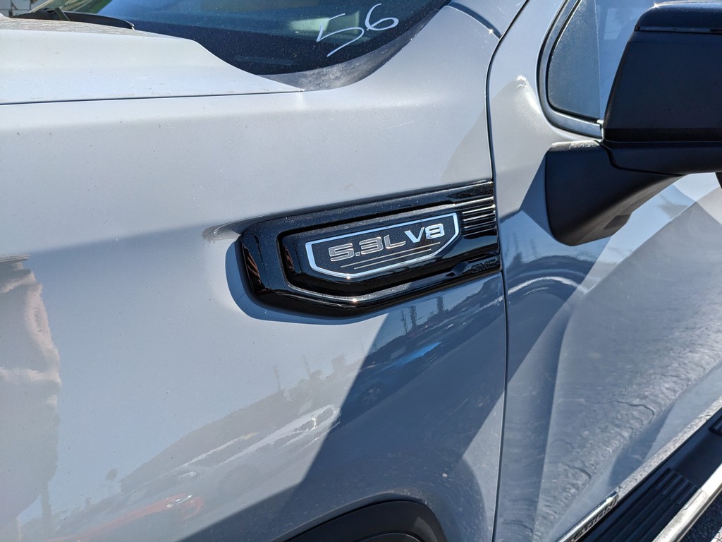 GMC Sierra 1500 Vehicle Full-screen Gallery Image 08