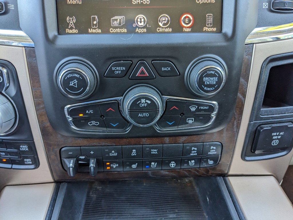 Ram 1500 Vehicle Full-screen Gallery Image 20