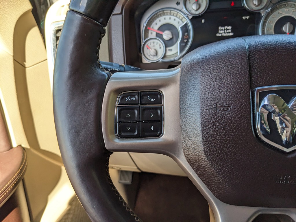 Ram 1500 Vehicle Full-screen Gallery Image 25