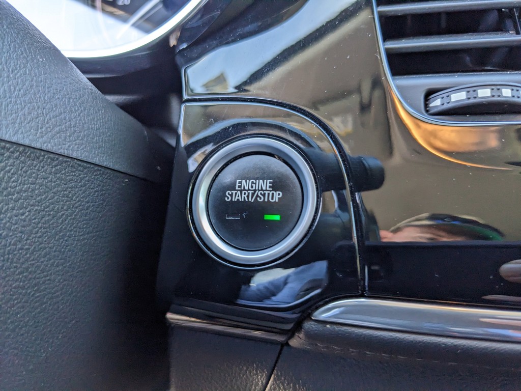 Buick Encore Vehicle Full-screen Gallery Image 29