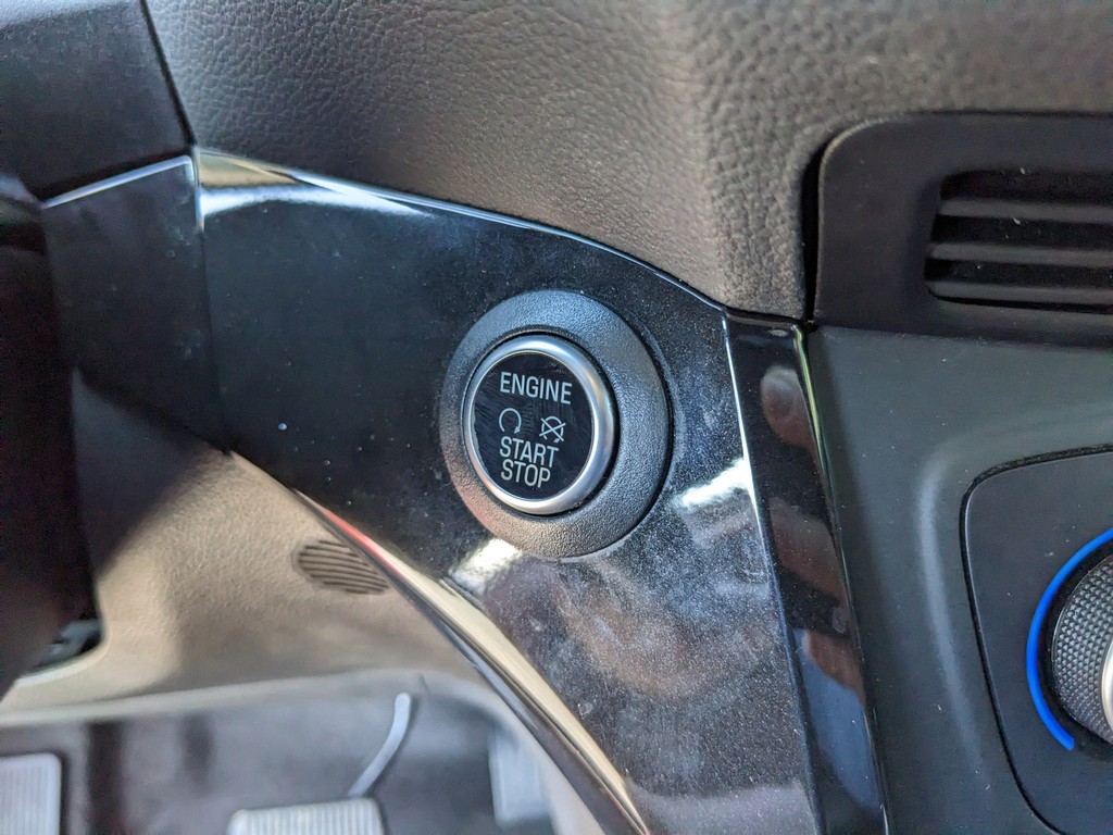 Ford Escape Vehicle Full-screen Gallery Image 27