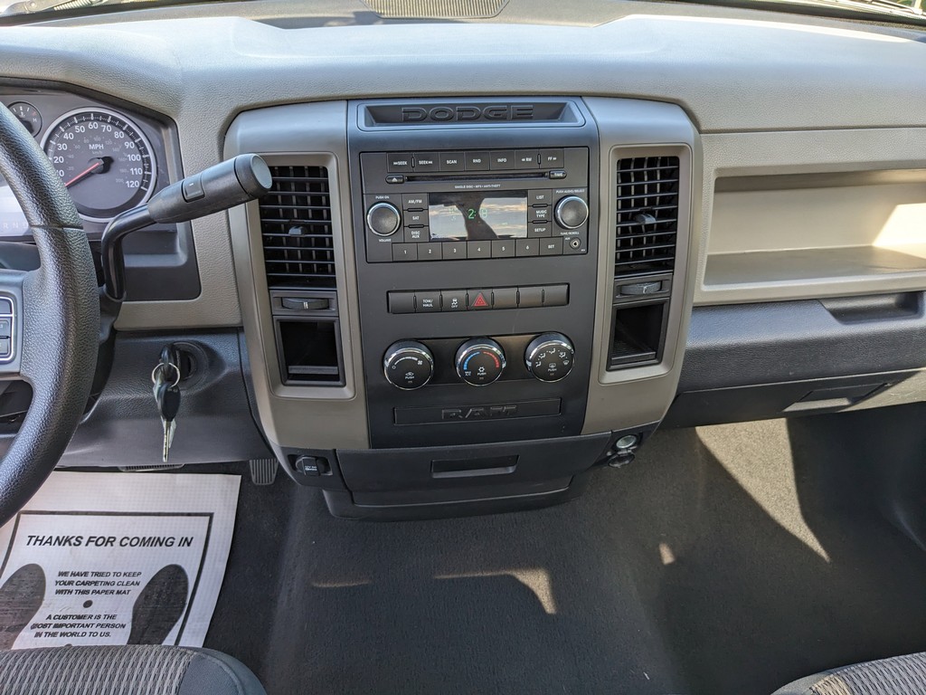 Ram 1500 Vehicle Full-screen Gallery Image 13