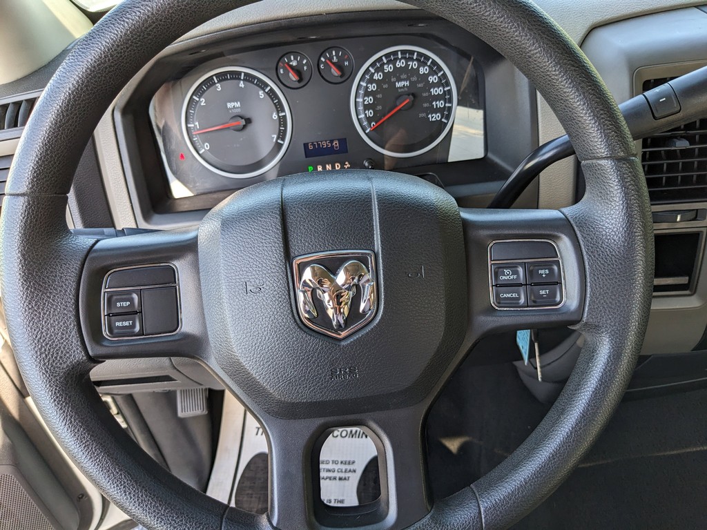 Ram 1500 Vehicle Full-screen Gallery Image 22