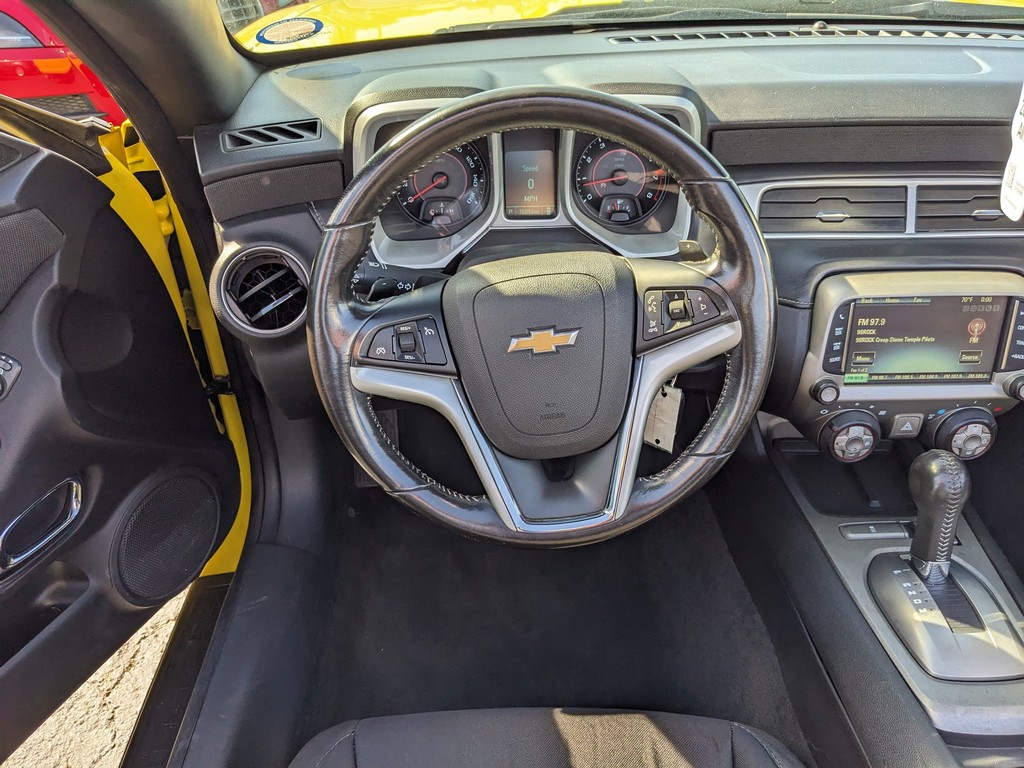 Chevrolet Camaro Vehicle Full-screen Gallery Image 07