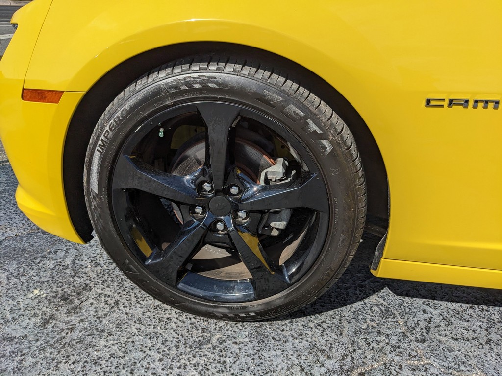 Chevrolet Camaro Vehicle Full-screen Gallery Image 27