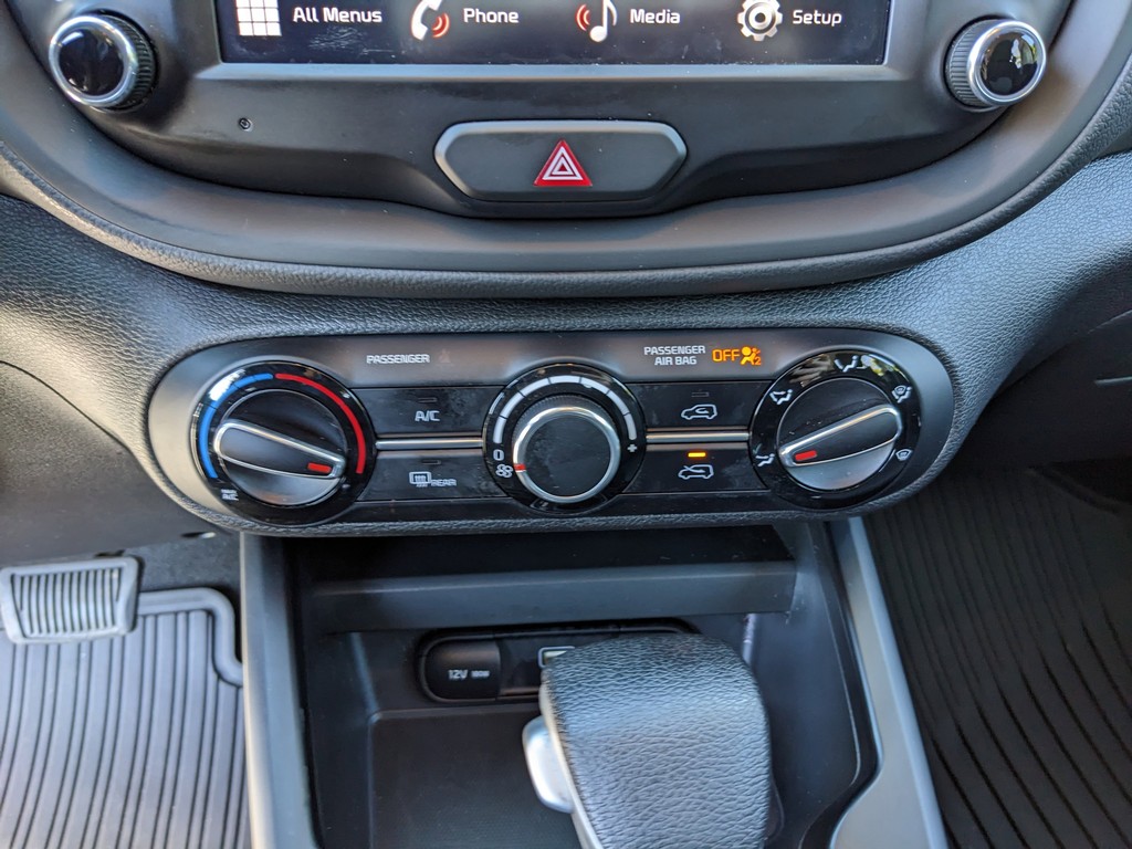 Kia Soul Vehicle Full-screen Gallery Image 21