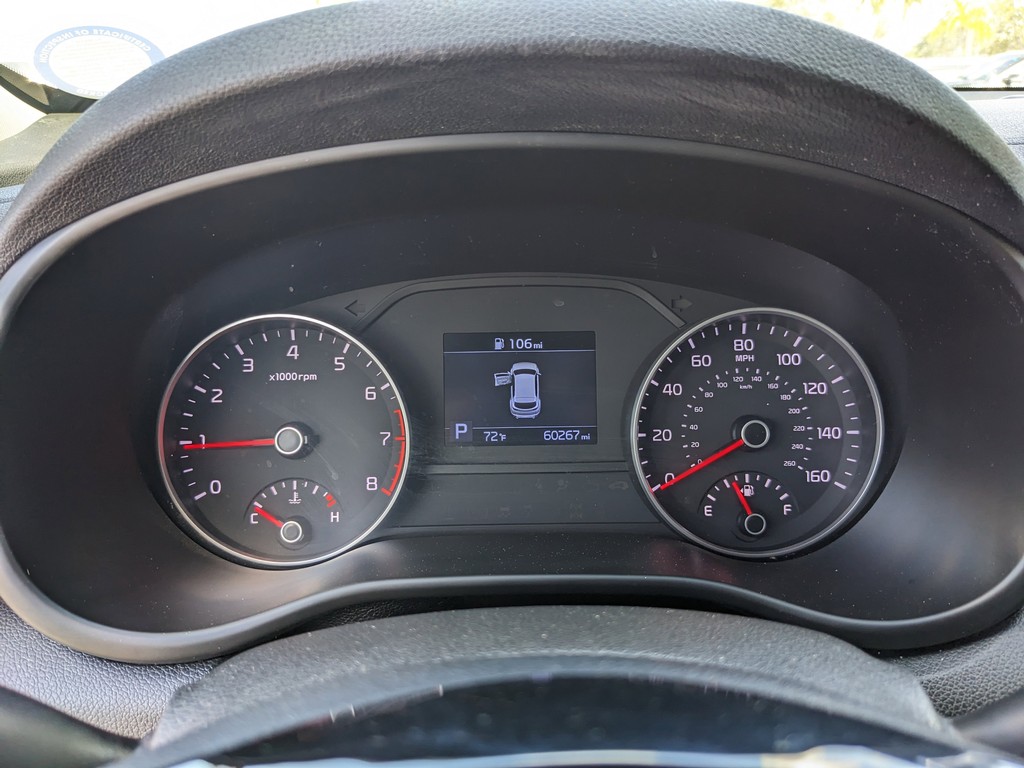 Kia Sportage Vehicle Full-screen Gallery Image 28