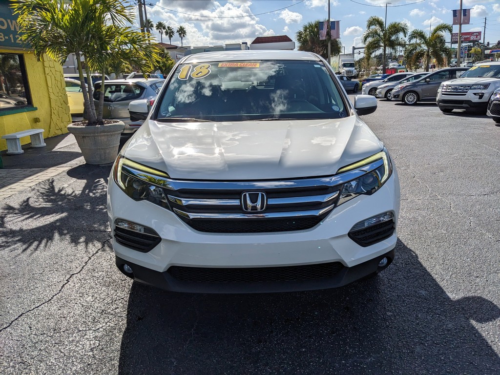 Honda Pilot Vehicle Full-screen Gallery Image 06