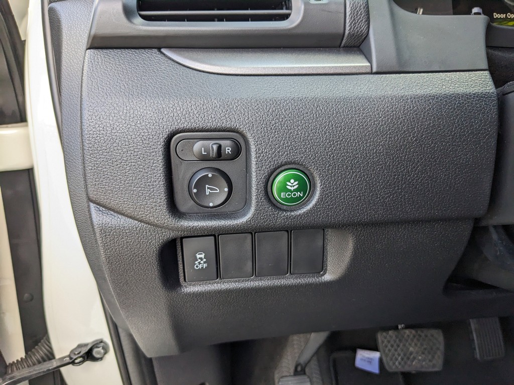 Honda Pilot Vehicle Full-screen Gallery Image 24