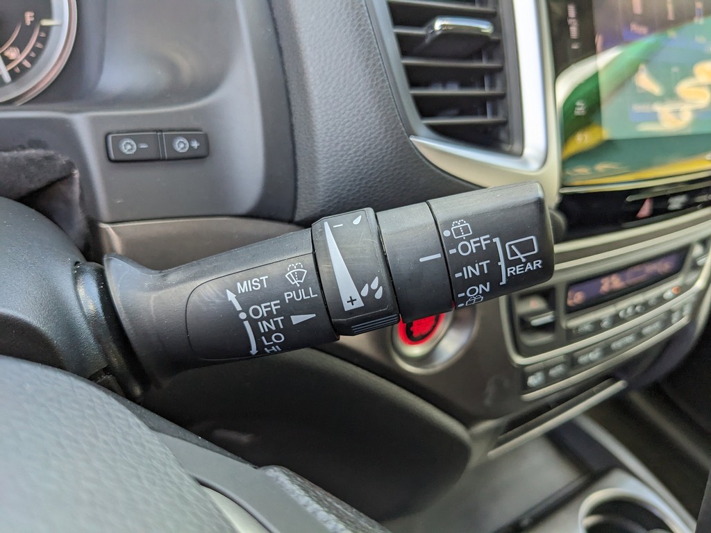 Honda Pilot Vehicle Full-screen Gallery Image 29