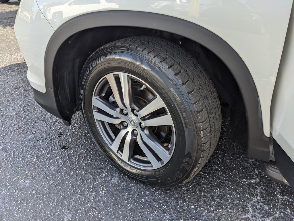 Honda Pilot Vehicle Full-screen Gallery Image 31