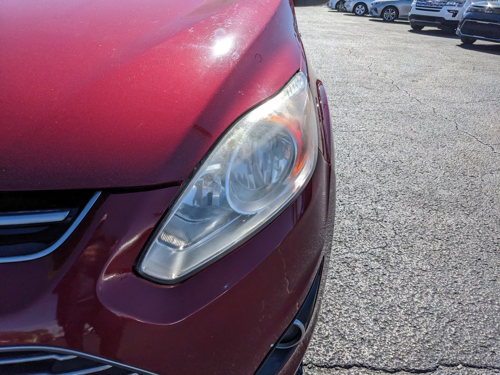 Ford C-Max Hybrid Vehicle Full-screen Gallery Image 07