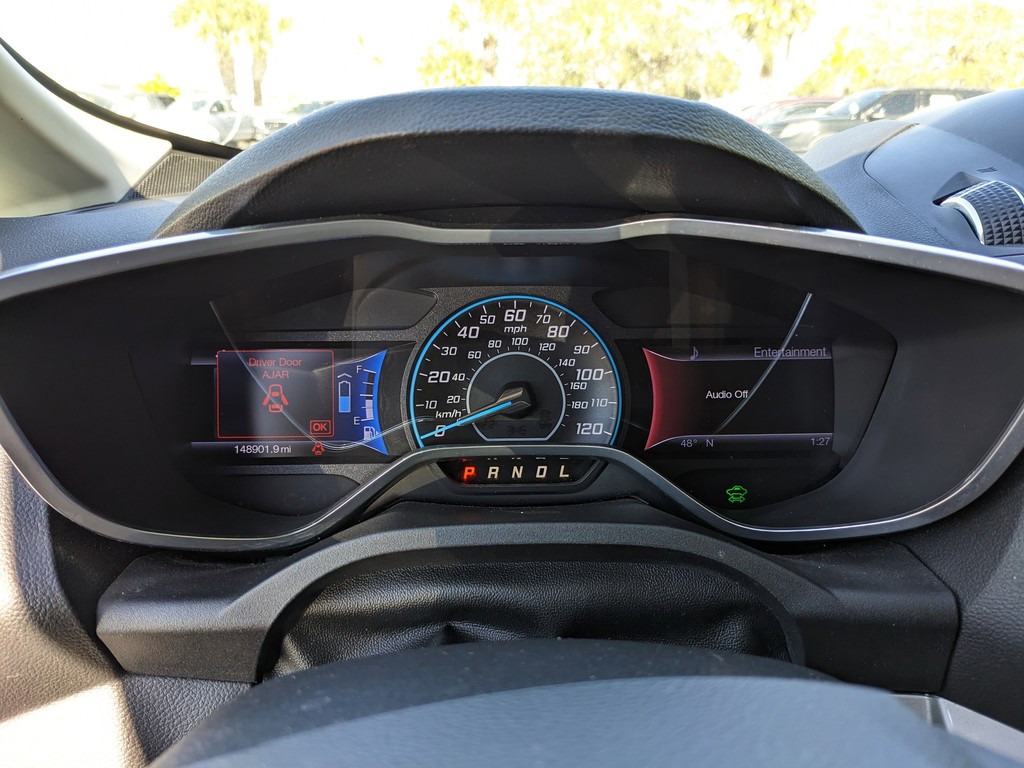 Ford C-Max Hybrid Vehicle Full-screen Gallery Image 30