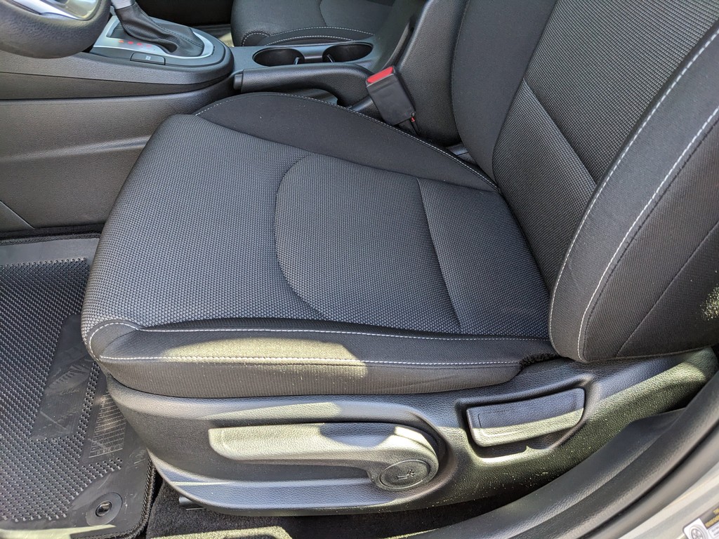 Kia Forte Vehicle Full-screen Gallery Image 17