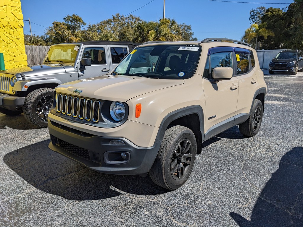 Jeep Renegade Vehicle Full-screen Gallery Image 02