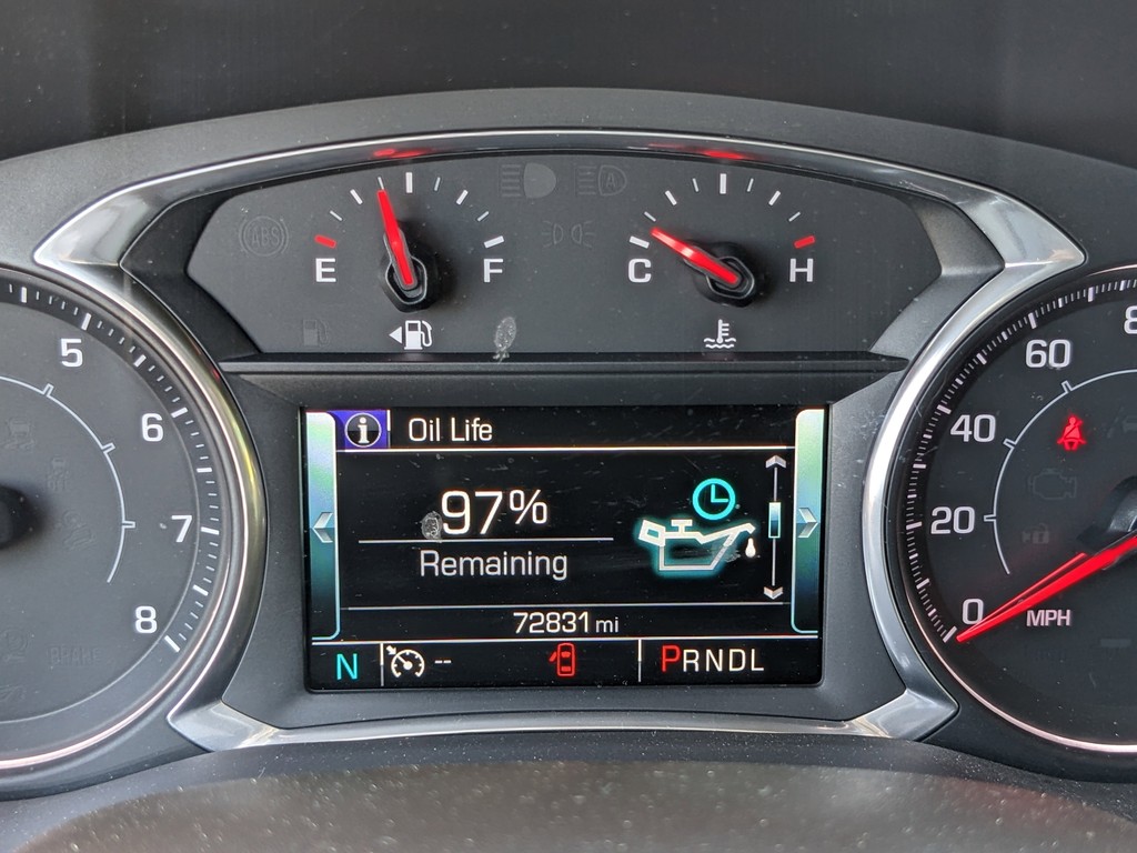 GMC Acadia Vehicle Full-screen Gallery Image 36