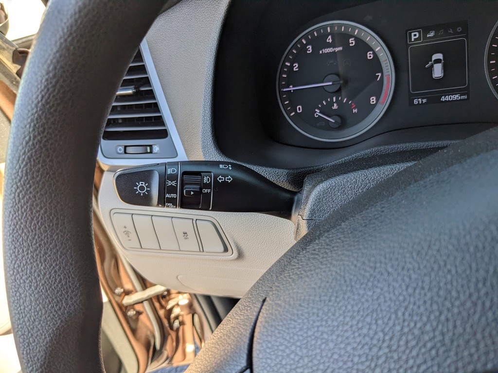 Hyundai Tucson Vehicle Full-screen Gallery Image 27