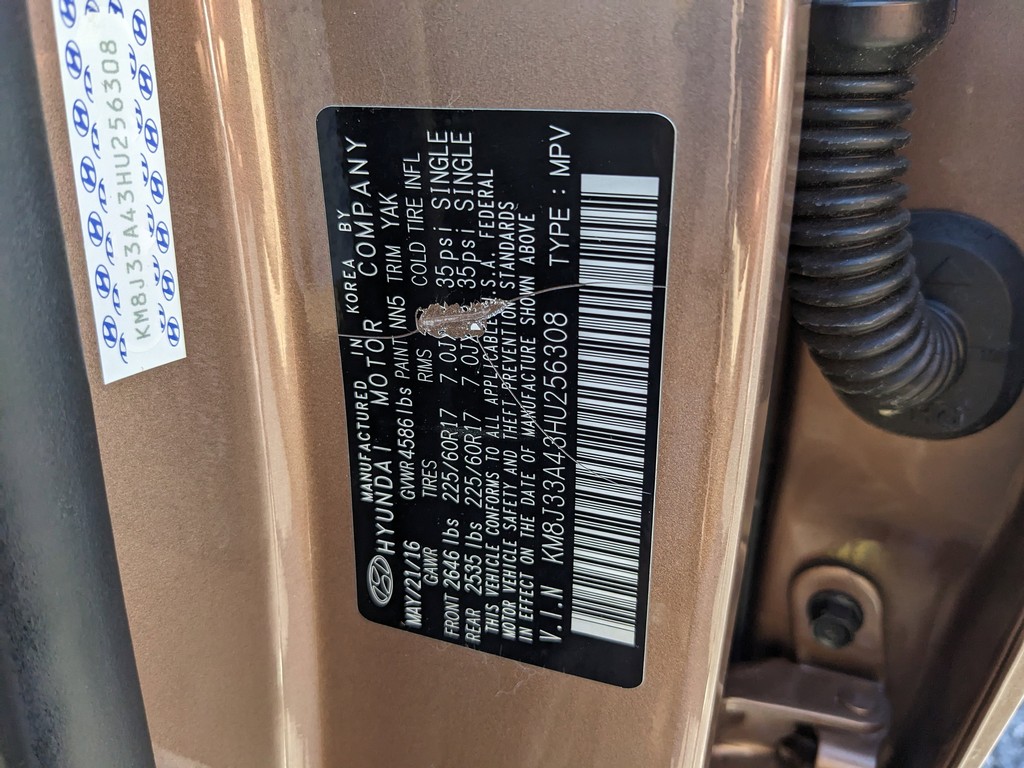 Hyundai Tucson Vehicle Full-screen Gallery Image 32