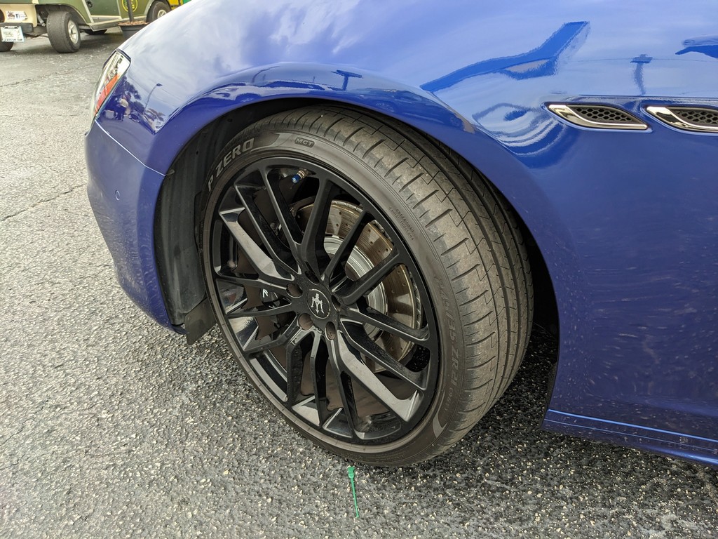 Maserati Ghibli Vehicle Full-screen Gallery Image 31