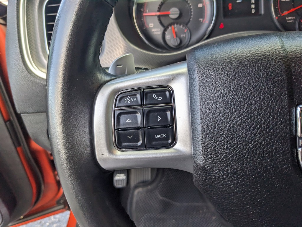 Dodge Charger Vehicle Full-screen Gallery Image 28