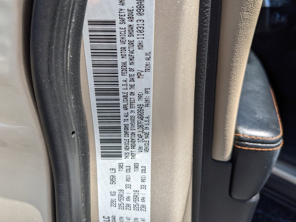 Jeep Cherokee Vehicle Full-screen Gallery Image 34
