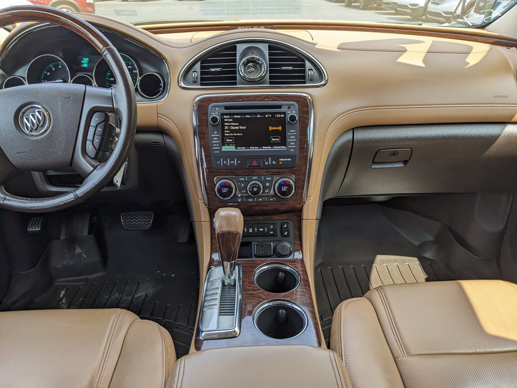 Buick Enclave Vehicle Full-screen Gallery Image 14