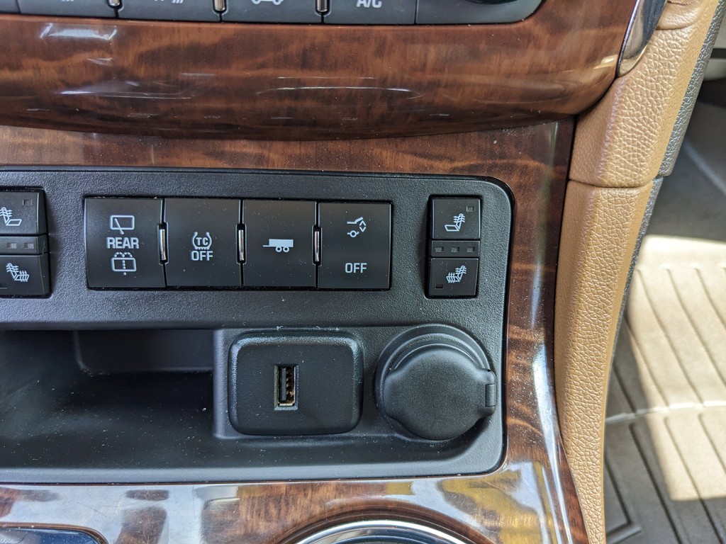 Buick Enclave Vehicle Full-screen Gallery Image 27