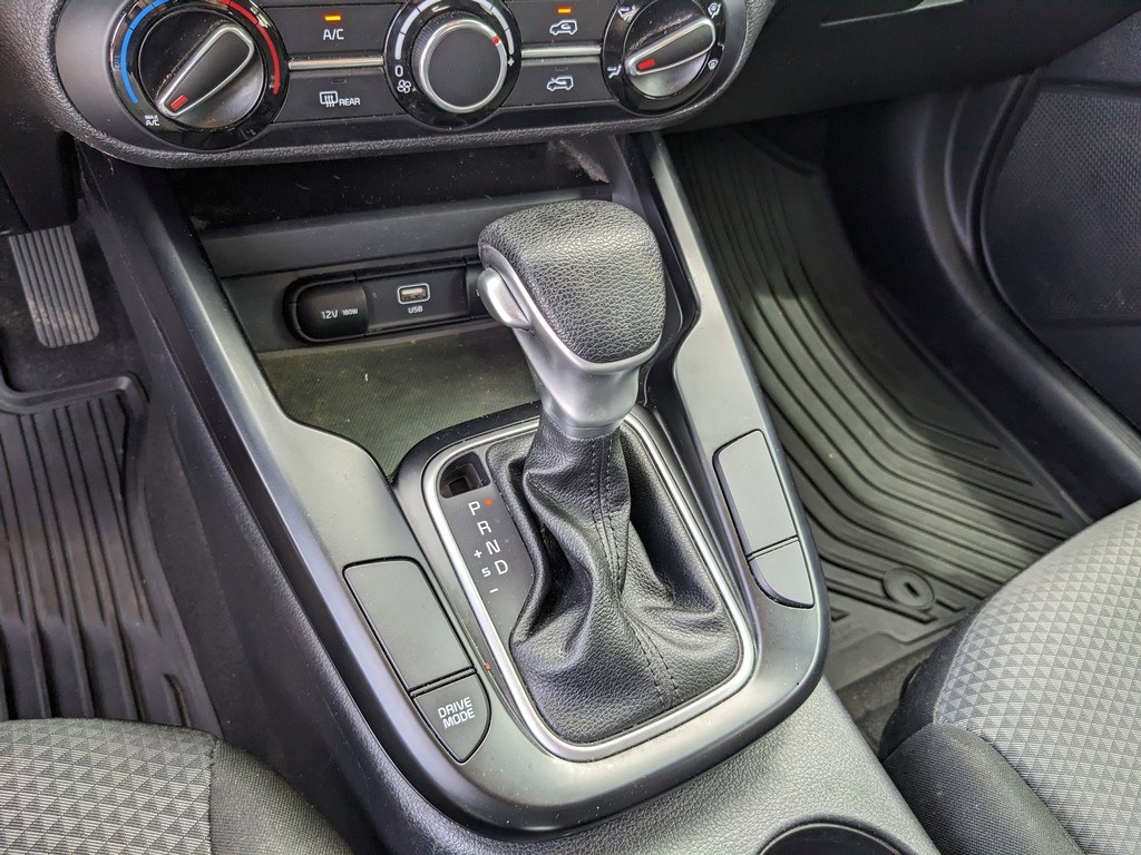 Kia Soul Vehicle Full-screen Gallery Image 21