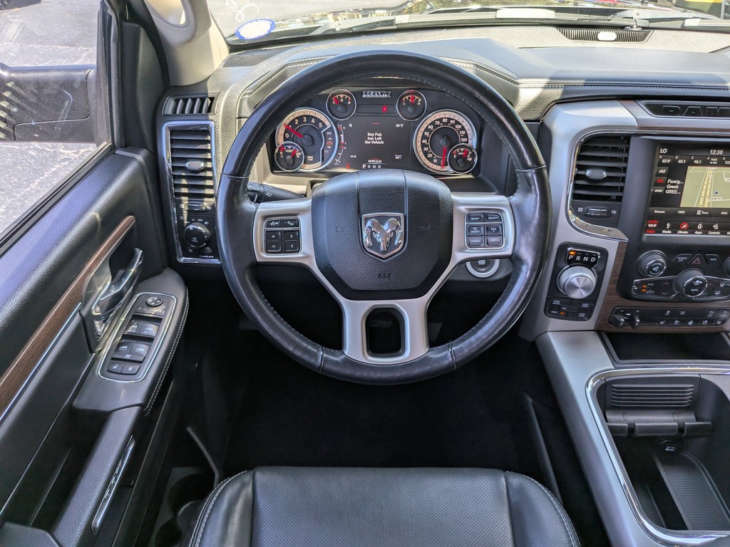 Ram 1500 Vehicle Full-screen Gallery Image 11
