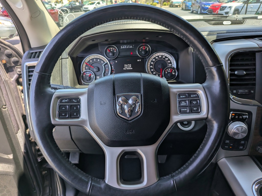 Ram 1500 Vehicle Full-screen Gallery Image 25