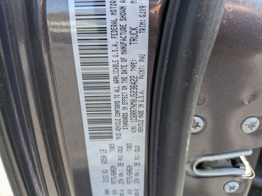 Ram 1500 Vehicle Full-screen Gallery Image 31