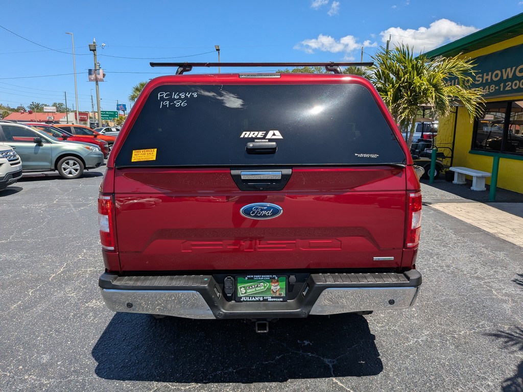 Ford F-150 Vehicle Full-screen Gallery Image 05