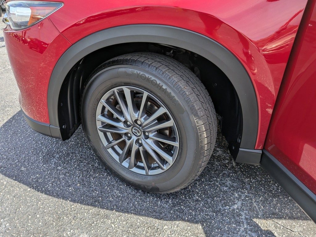 Mazda CX-5 Vehicle Full-screen Gallery Image 35