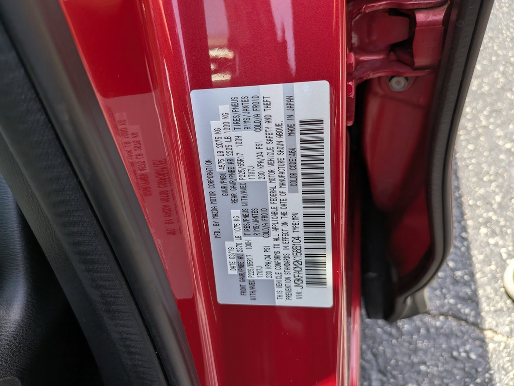 Mazda CX-5 Vehicle Full-screen Gallery Image 36