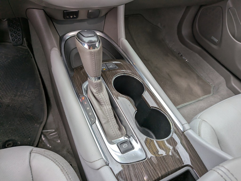 Chevrolet Malibu Vehicle Full-screen Gallery Image 25