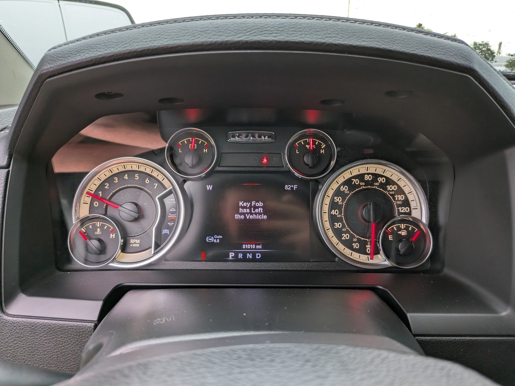 Ram 1500 Vehicle Full-screen Gallery Image 21