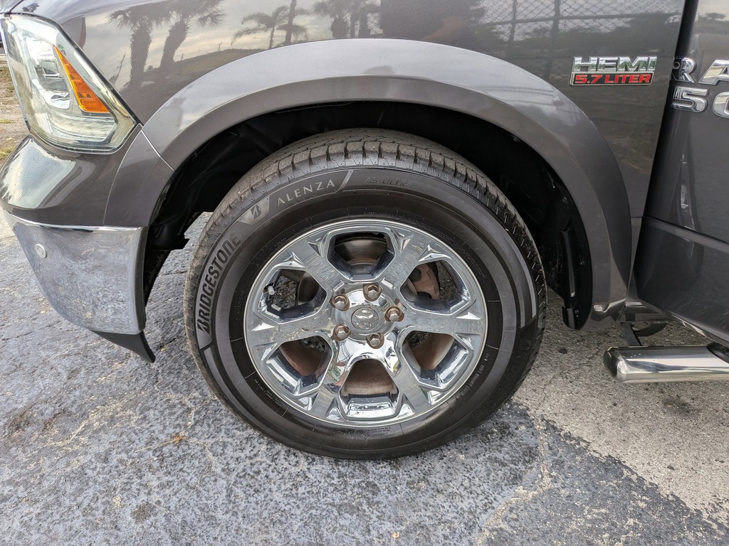 Ram 1500 Vehicle Full-screen Gallery Image 23