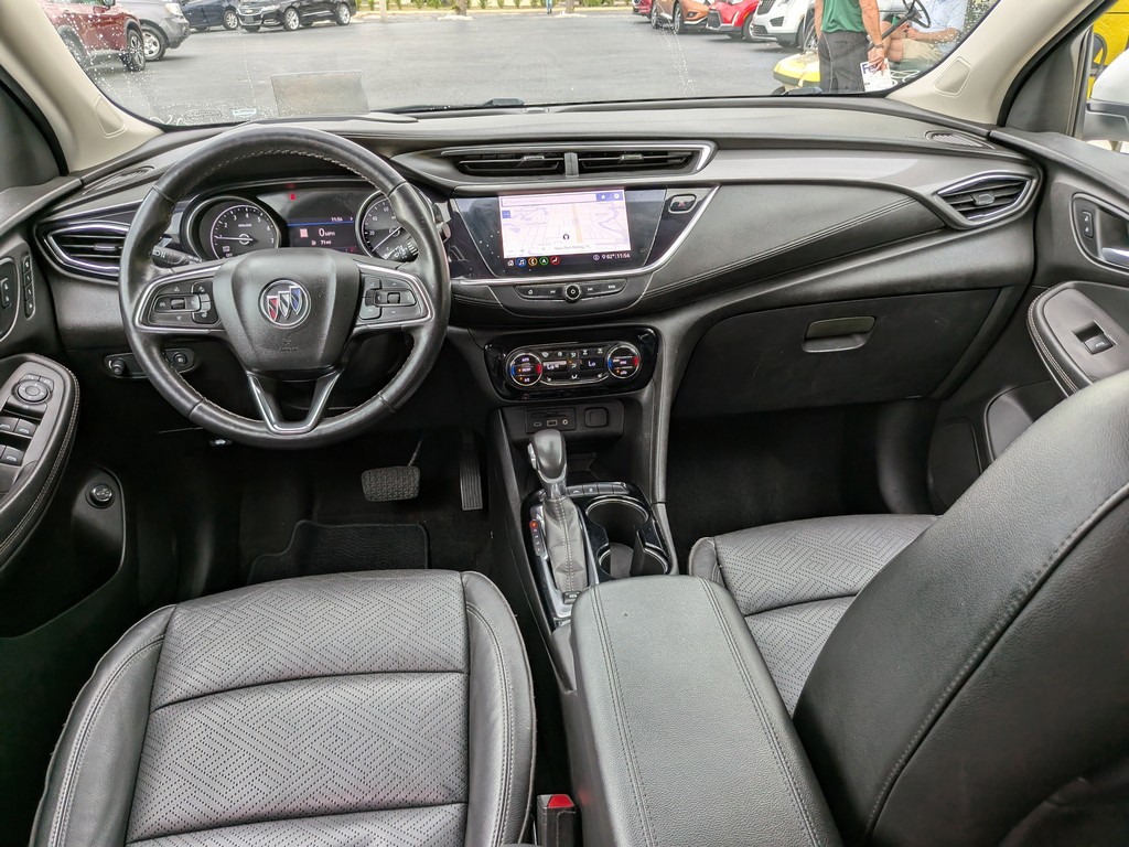 Buick Encore GX Vehicle Full-screen Gallery Image 11