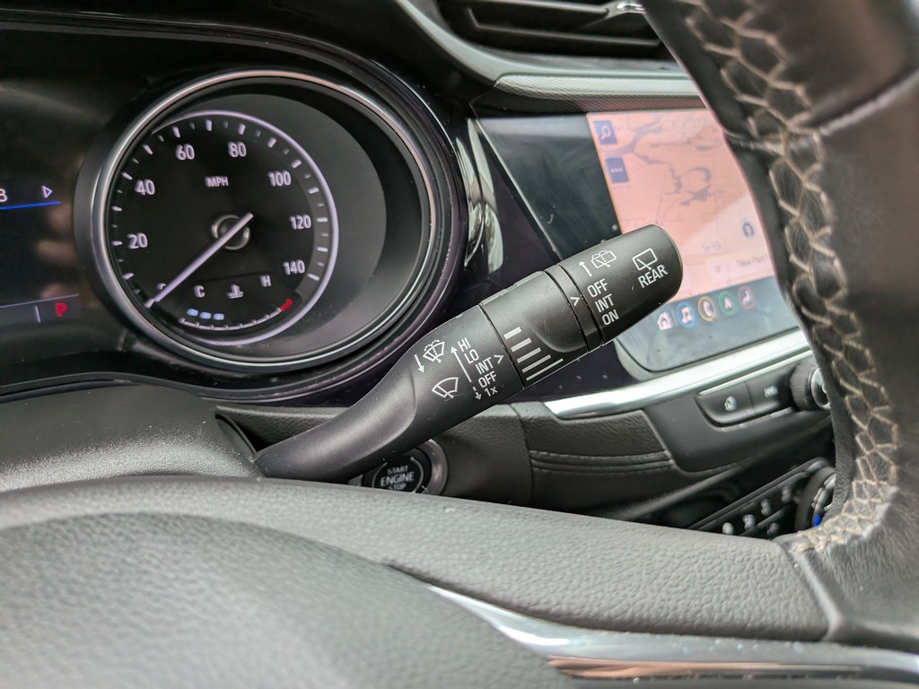 Buick Encore GX Vehicle Full-screen Gallery Image 29