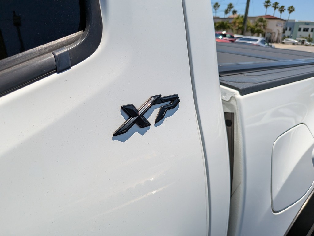 Toyota Tacoma 4WD trd-off road xp trail Vehicle Full-screen Gallery Image 07