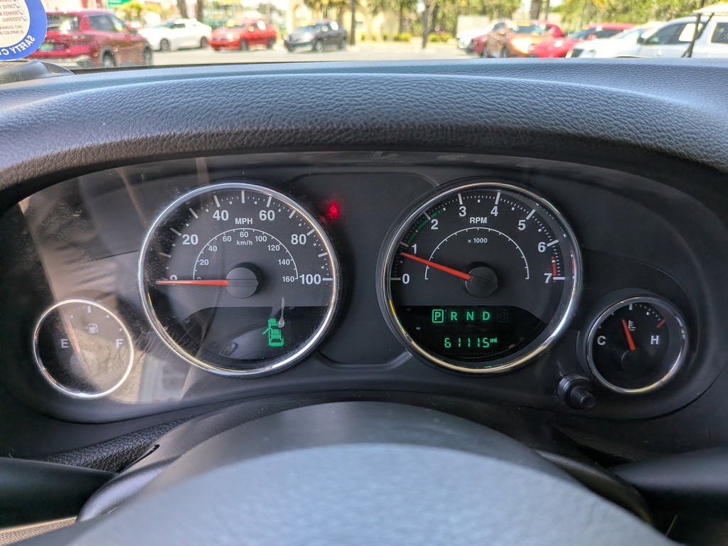 Jeep Wrangler Unlimited Vehicle Full-screen Gallery Image 28