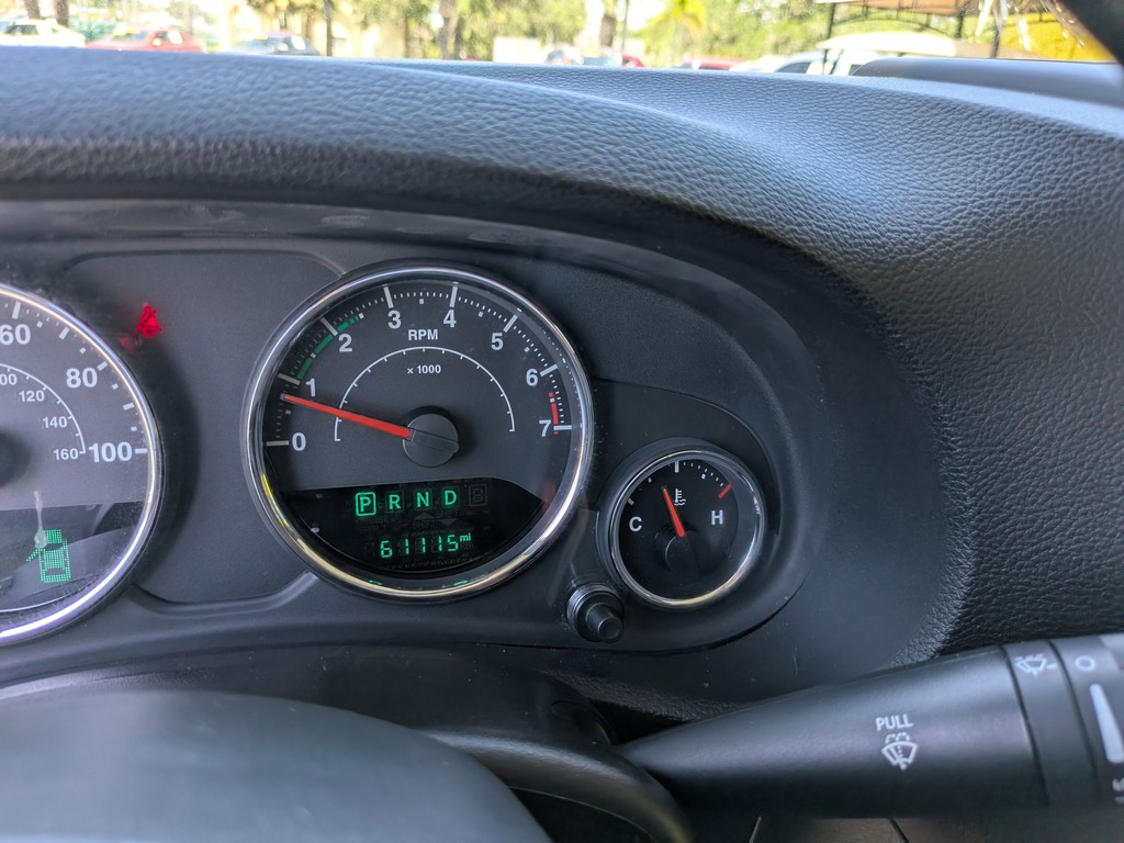Jeep Wrangler Unlimited Vehicle Full-screen Gallery Image 29
