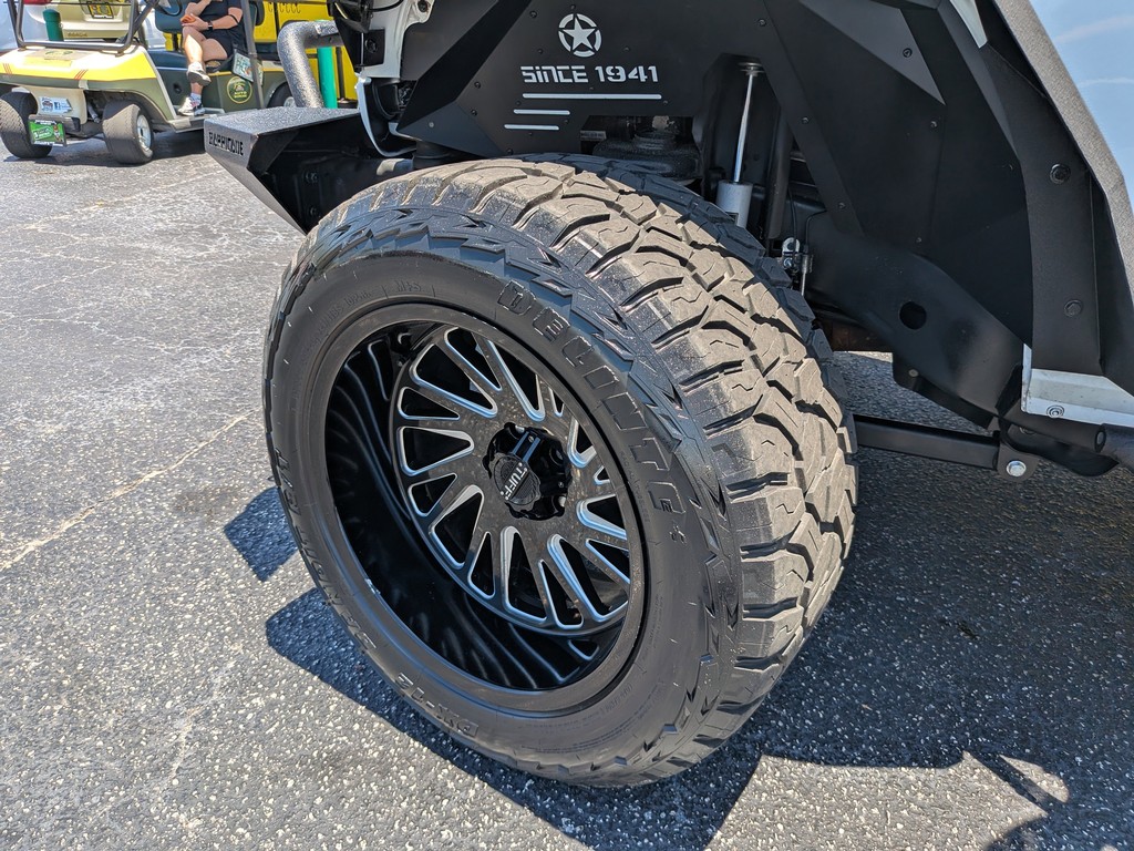 Jeep Wrangler Unlimited Vehicle Full-screen Gallery Image 30