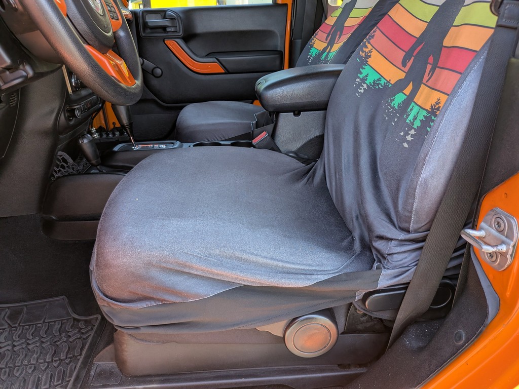 Jeep Wrangler Vehicle Full-screen Gallery Image 14