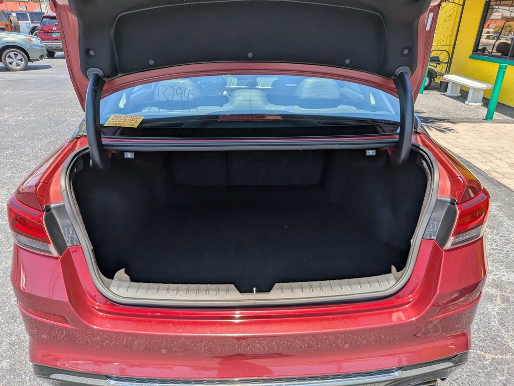Kia Optima Vehicle Full-screen Gallery Image 08