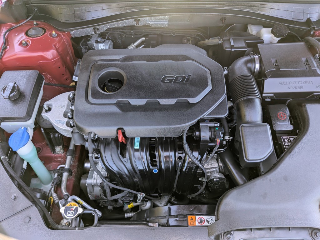 Kia Optima Vehicle Full-screen Gallery Image 09