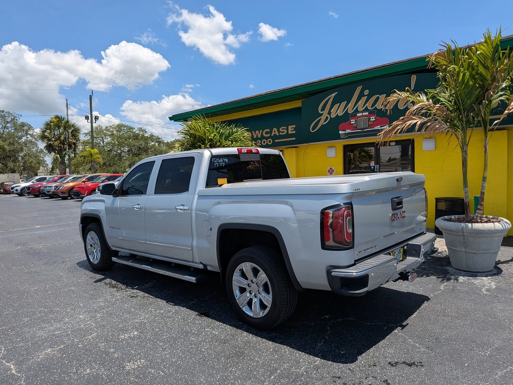 GMC Sierra 1500 Vehicle Full-screen Gallery Image 03