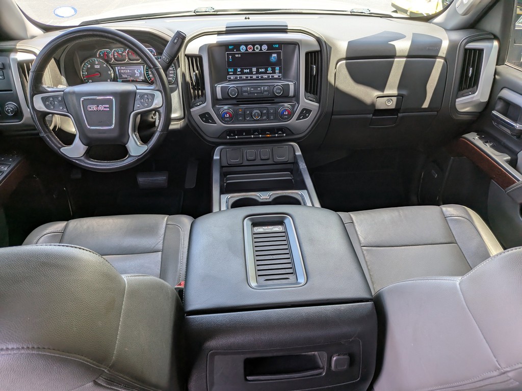 GMC Sierra 1500 Vehicle Full-screen Gallery Image 10